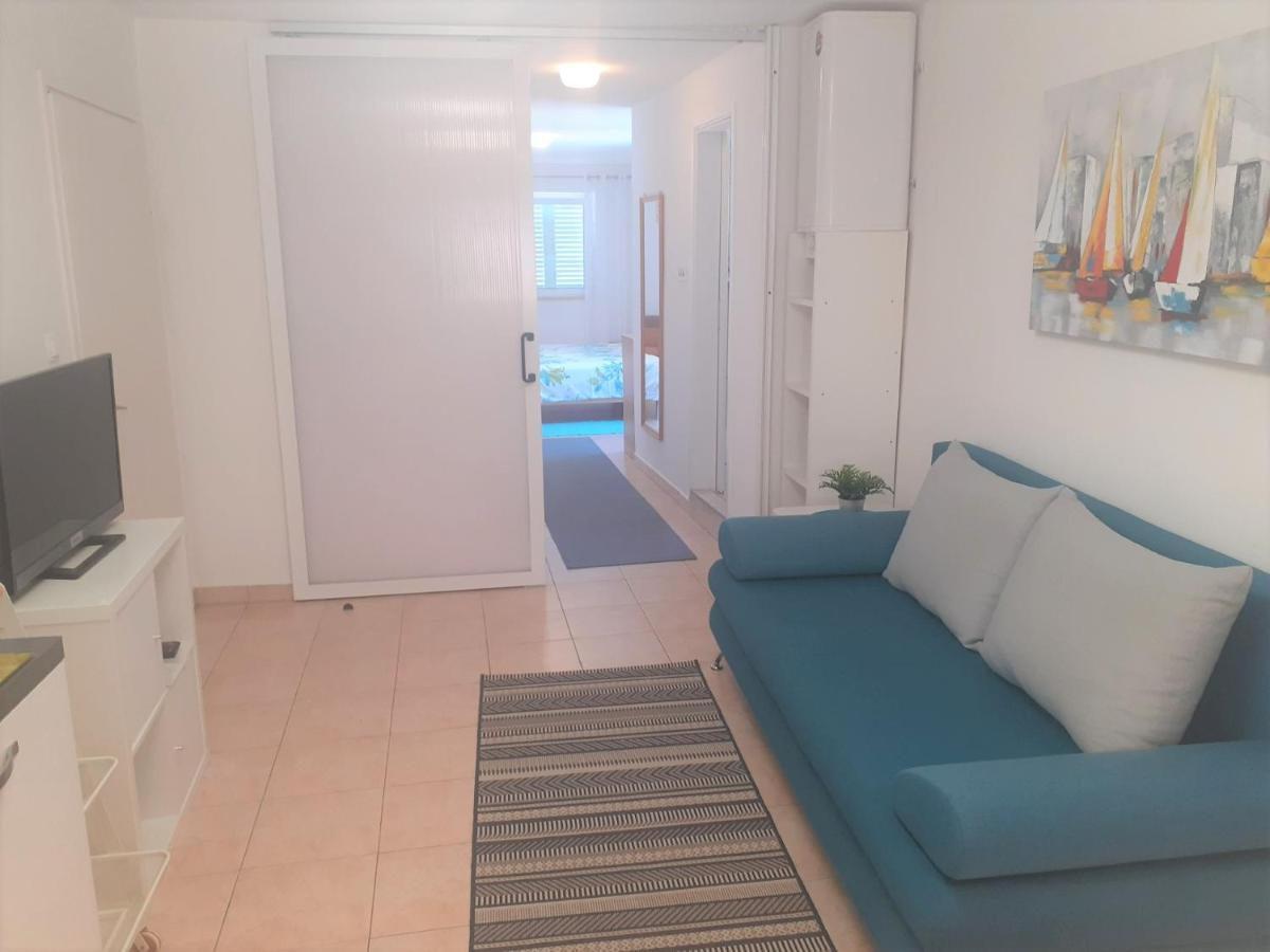 Apartment Zlata 拉布 外观 照片